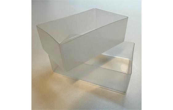9443030  1750733 Visittkortesker i transparent PP plast i resirkulert PP | 95 x 60 x 33 mm.