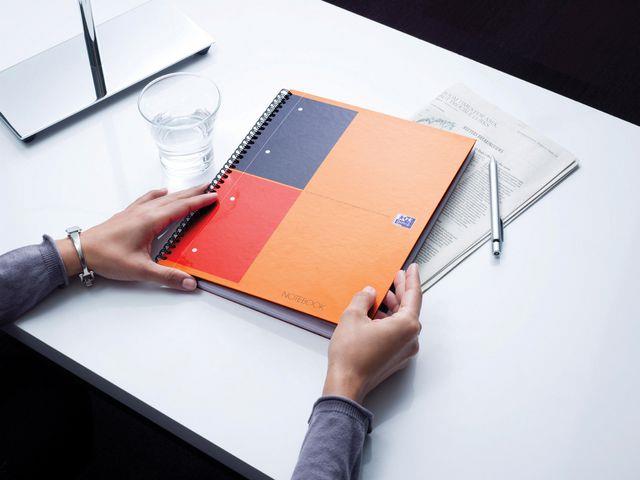 120152 Oxford 100104036 Notatbok OXFORD Int. Notebook A4+ linjer Notatbok | A4 | Linjer